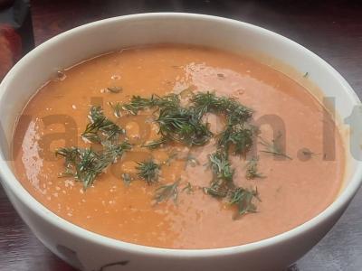 Lęšių tyrės sriuba pagrindine nuotrauka