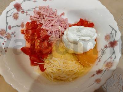 Karšti sumuštiniai su virta dešra ir česnaku Žingsnis 6