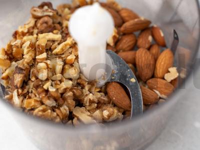 Šokoladiniai riešutų keksiukai be miltų Žingsnis 3