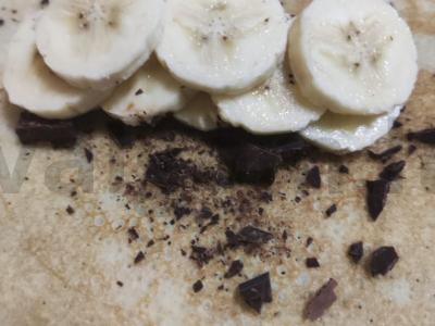 Blynai su šokoladu ir bananais Žingsnis 1