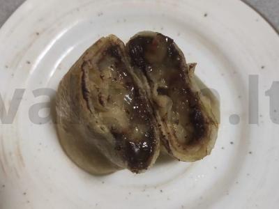 Blynai su šokoladu ir bananais pagrindine nuotrauka