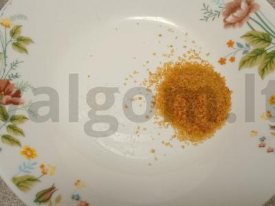 Manų košė su cukranendrių cukrumi, kokosų aliejumi, džiovintomis spanguolėmis, cukatais, kiviais ir graikiniais riešutais Žingsnis 3