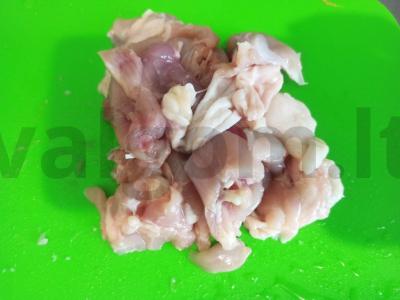 Kvapnus plovas su vištiena katile Žingsnis 3