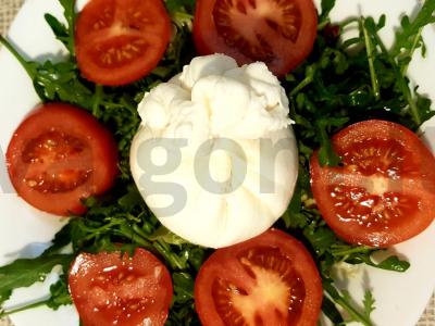 Rukolos salotos su pomidorais ir burata Žingsnis 3