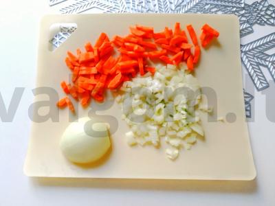 Vištienos kepenėlių žiulienas su pievagrybiais Žingsnis 1