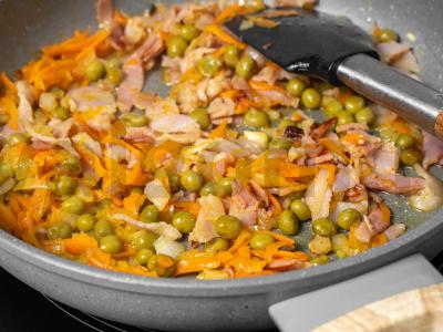 Kiaušinių kepta ryžių patiekalas Žingsnis 8