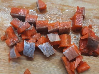 Silkė po šubomis su raudona žuvimi Žingsnis 4