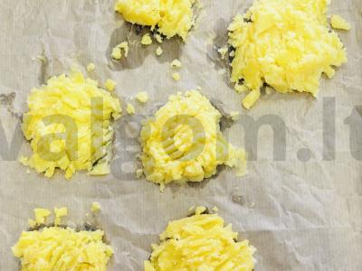 Bulvės po šonine ir sūriu Žingsnis 3