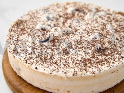 Varškės pyragas su džiovintais slyvomis Žingsnis 8