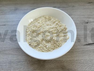 Varškės pyragas su juodųjų serbentų uogomis Žingsnis 3