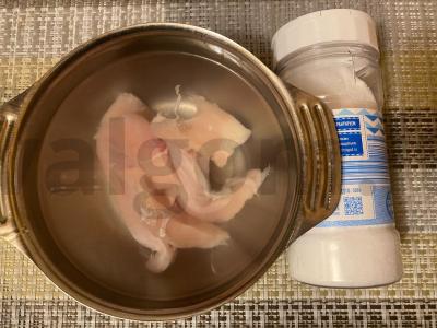 Anatolio karštas šuo su vištienos filė Žingsnis 1