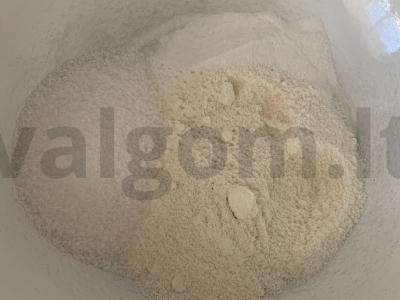 Keksiukai su kokosų miltais ir persikais Žingsnis 1