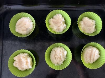 Keksiukai su kokosų miltais ir persikais Žingsnis 4