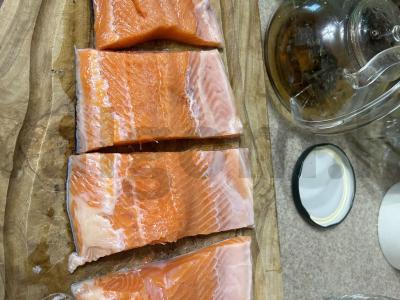 Kepta raudona žuvis Žingsnis 1