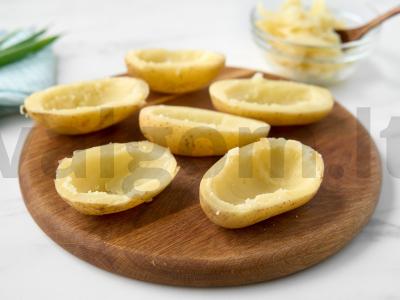 Krosninis bulvės patiekalas mikrobangų krosnelėje Žingsnis 3