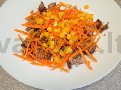 Salotas „Gribų pieva“ su vištienos kepenimis Žingsnis 5