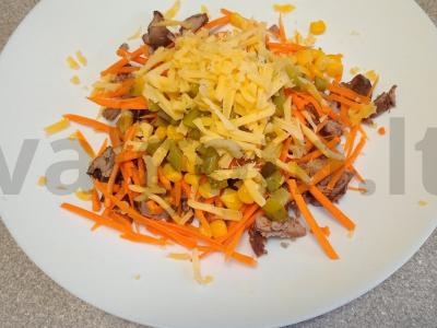 Salotas „Gribų pieva“ su vištienos kepenimis Žingsnis 7