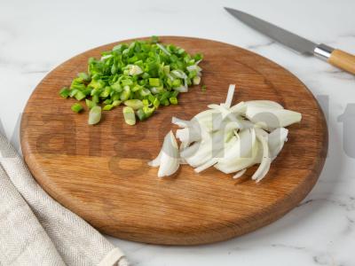 Vištienos krūtinėlė kefyre keptuvėje Žingsnis 2