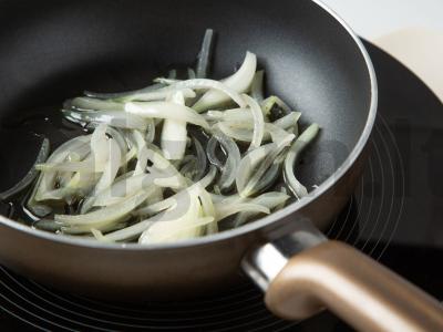 Vištienos krūtinėlė kefyre keptuvėje Žingsnis 3