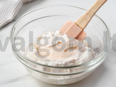 Mini blynai su upėtakiu ir plakta grietinės užpilu Žingsnis 10