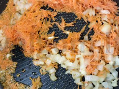 Kvapnus boršas su pupelėmis ir kopūstais Žingsnis 2