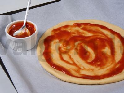 Kaip pasigaminti picą iš to, kas yra šaldytuve Žingsnis 3