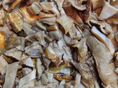 Sriuba su baltosiomis grybeliais ir perlinėmis kruopomis Žingsnis 2