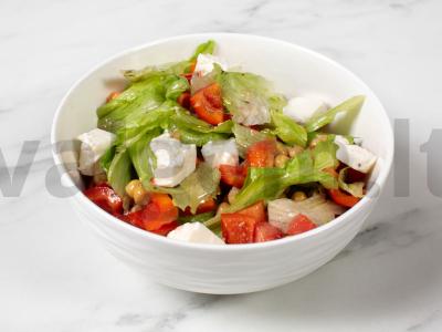 Daržovių salotas su feta be majonezo Žingsnis 3