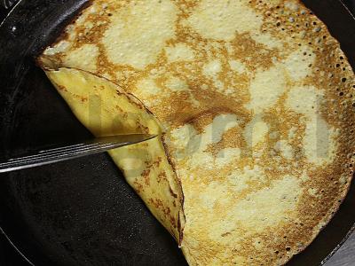 Auksiniai blynai su raudonąja žuvimi ir varškės sūriu Žingsnis 9