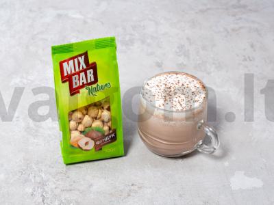 Kakava su riešutais pagrindine nuotrauka