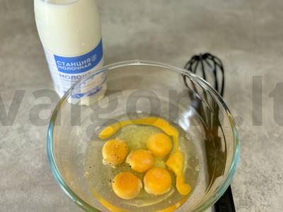 Omletas orkaitėje per 40 minučių Žingsnis 1