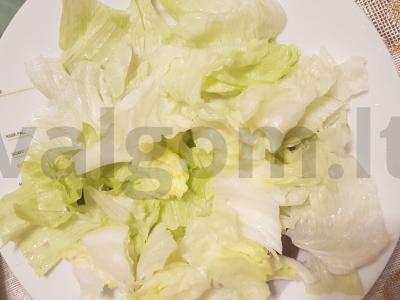 Nepamirštamas salotas „Cezaris“ su vištiena Žingsnis 8