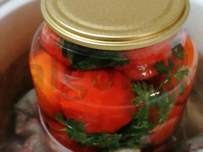Marinuoti pomidorai stiklainyje Žingsnis 3