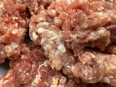 Namų kotletai iš mišinio faršo Žingsnis 1