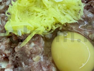 Namų kotletai iš mišinio faršo Žingsnis 4