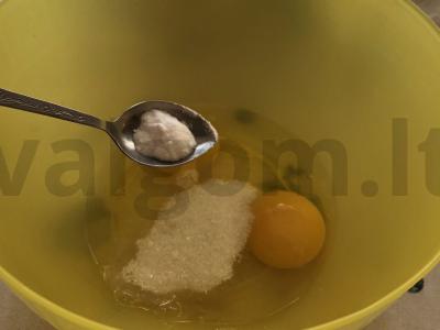 Blynai ant alaus ir pieno Žingsnis 2