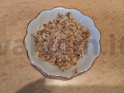 Salotos su grybais ir džiovintais abrikosais Žingsnis 5