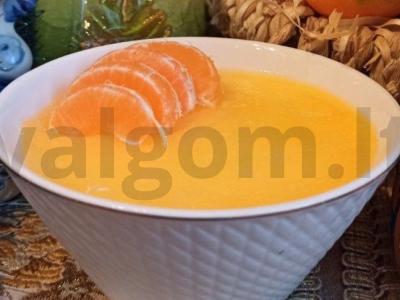 Naujųjų metų desertas pagrindine nuotrauka