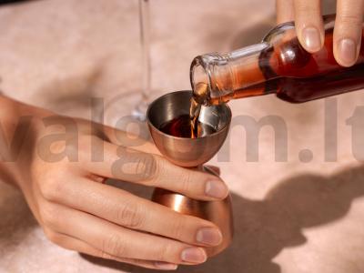 Klasikinis „Kir“ ir „Kir Royal“ Žingsnis 4