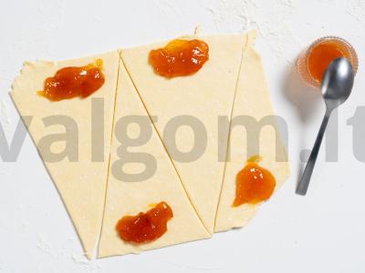 Varškės rageliai su džemu Žingsnis 5