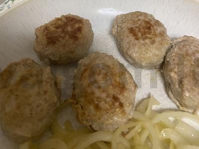 Kiaulienos kotletai iš triušio filė pagrindine nuotrauka