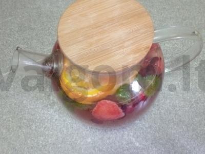 Arbata su mėtomis, spanguolėmis, apelsinais ir braškėmis Žingsnis 6