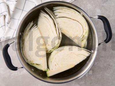 Kopūstų steikai keptuvėje Žingsnis 2