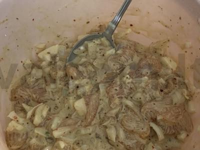 Smulkintos vištienos kotletai su česnaku Žingsnis 1