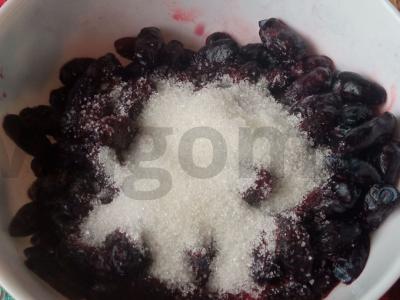 Sluoksniuotos tešlos pyragėliai su uogomis Žingsnis 2