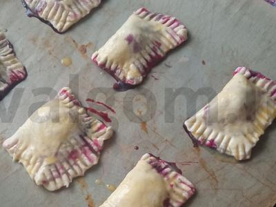 Sluoksniuotos tešlos pyragėliai su uogomis Žingsnis 6