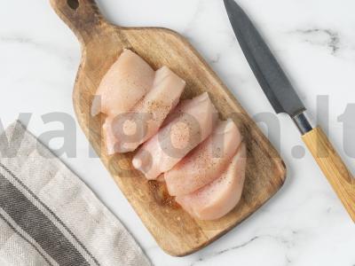 Troškinta vištiena grietinėlės padaže Žingsnis 1