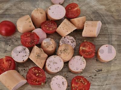 Makaronai su dešrelėmis ir pomidorais Žingsnis 1