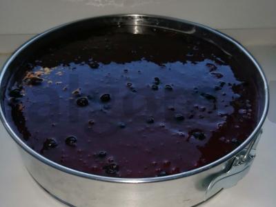 Uogų sūrio pyragas Žingsnis 7