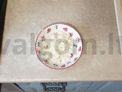 Žuvies kotletai su lydytu sūriu Žingsnis 2